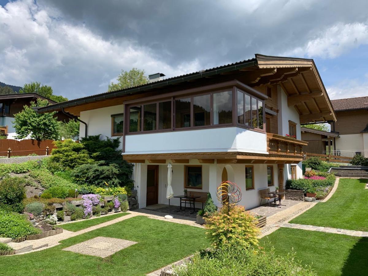 Ferienwohnung An Der Familienabfahrt Brixen im Thale Luaran gambar
